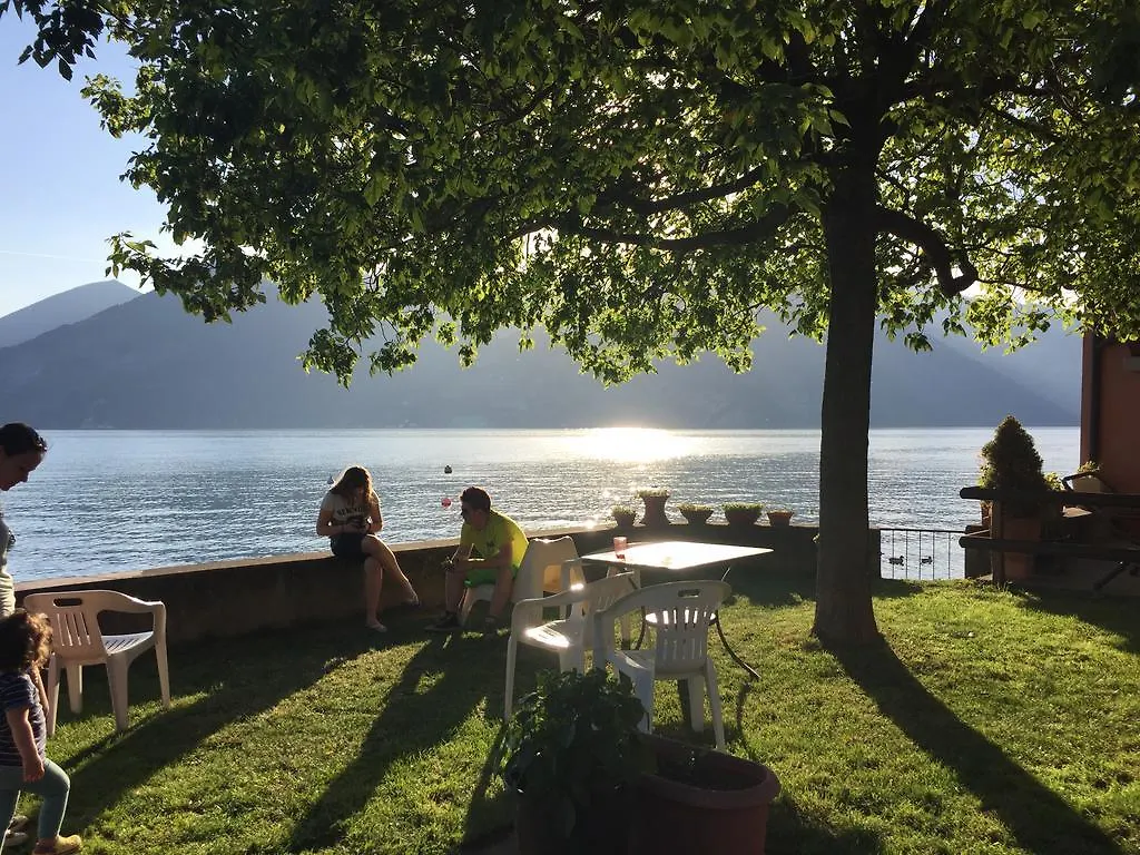 Bed And Breakfast La Casa Sul Lago Marone