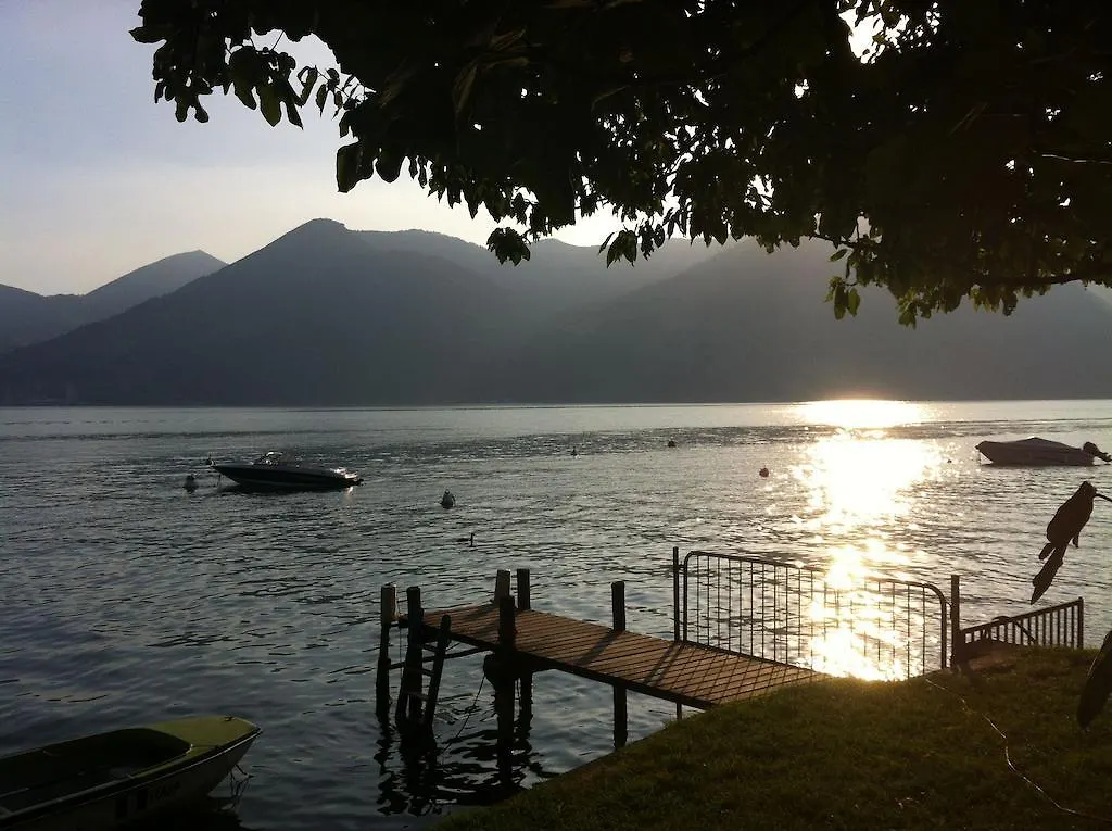 Bed & Breakfast Bed And Breakfast La Casa Sul Lago Marone