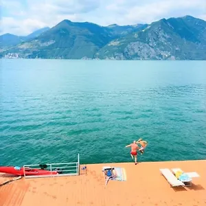  Apartment Dock House